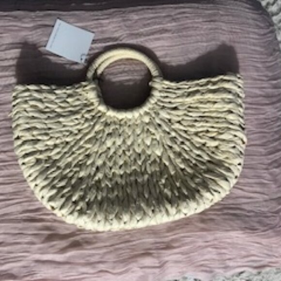 Beyond the Beach Tote Bag Womens Camille Pure Straw Handbag - Picture 2 of 4